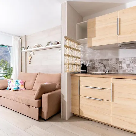 Coast Views Apartment